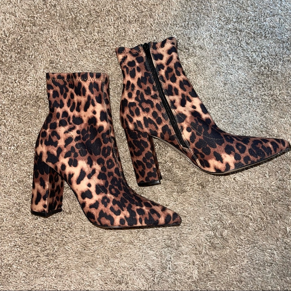 Steve Madden boots